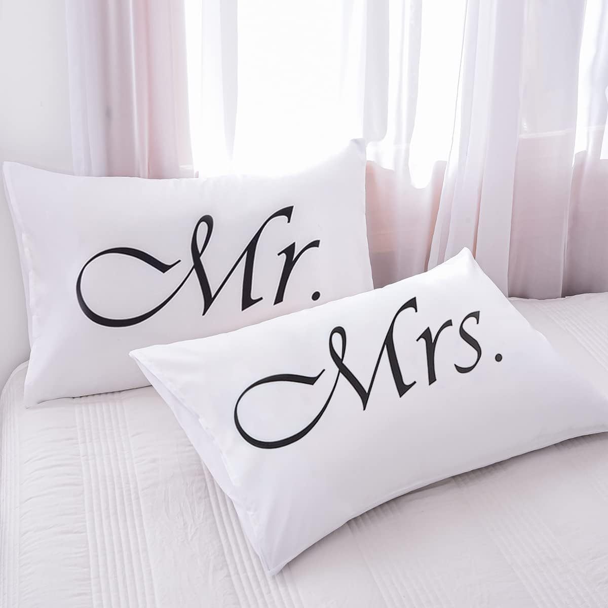 Two Couple Heart Print Pillowcases
